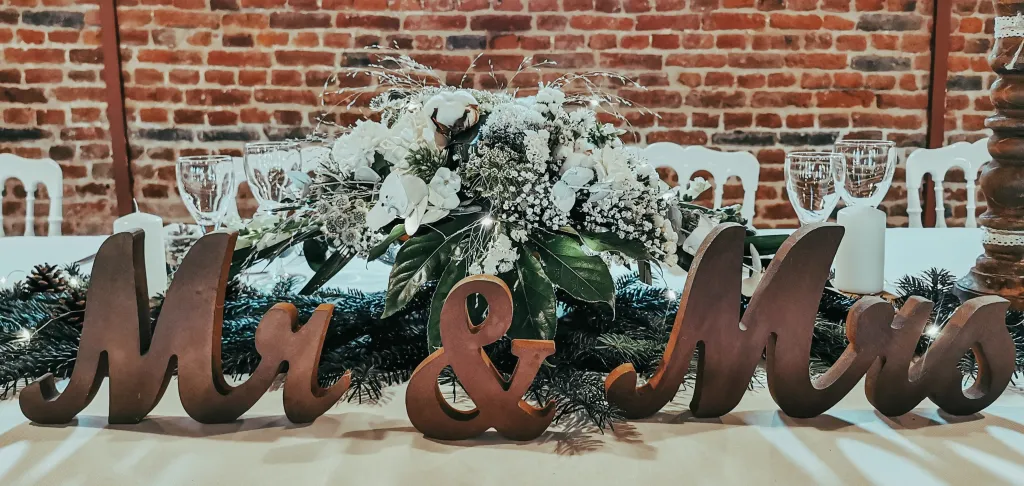 MR & MRS Bois Foncé