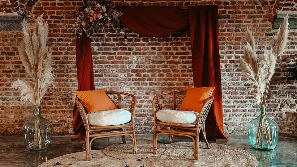 Coin photo - Terracotta & Dame Jeanne
